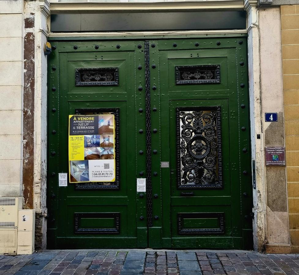 Sweet Nina Jazz Appartement Pour 5 Voyageurs, Situe A La Place De La Republique, Avec Parking Et Lit Queen Size 勒芒 外观 照片