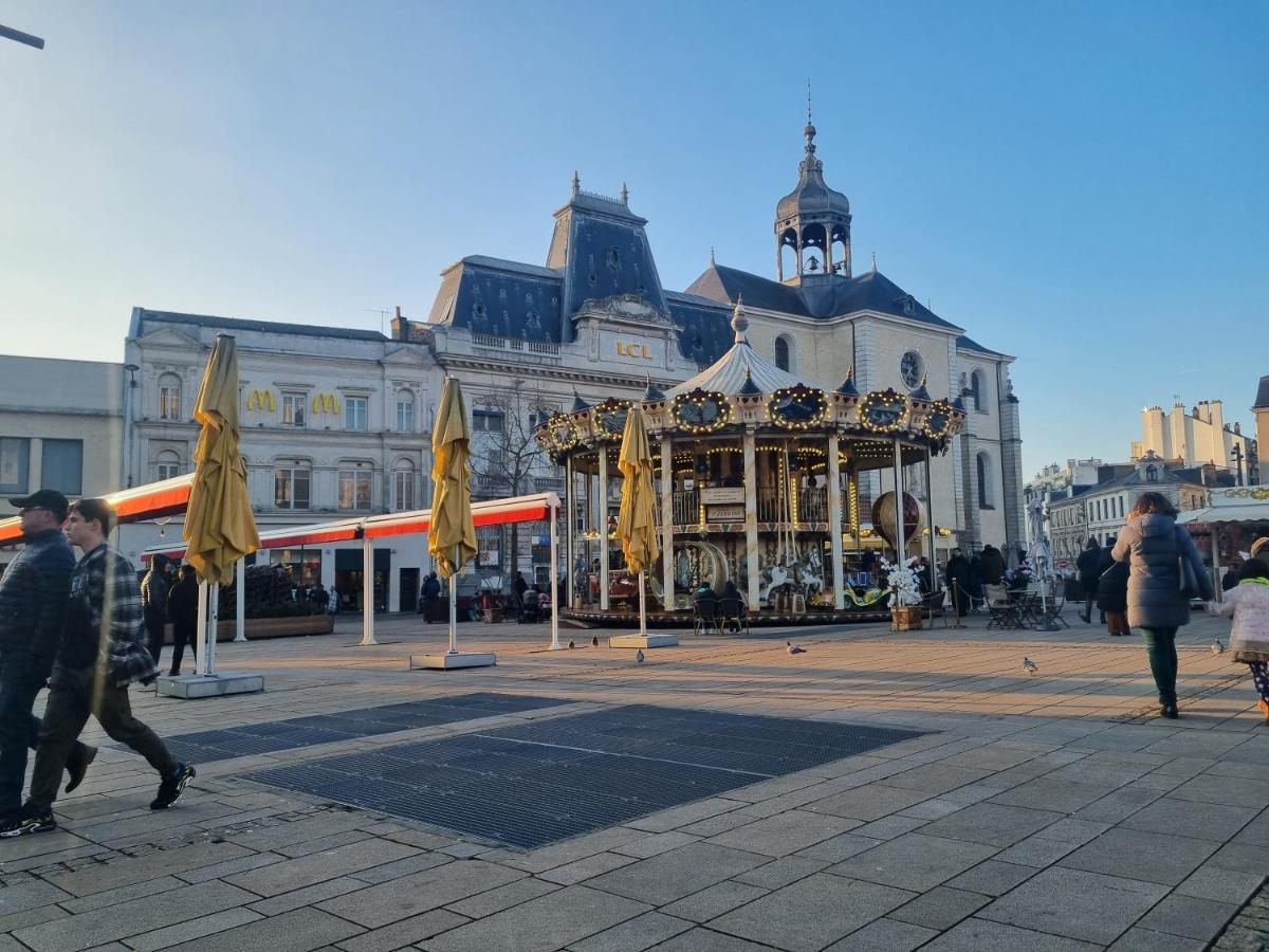 Sweet Nina Jazz Appartement Pour 5 Voyageurs, Situe A La Place De La Republique, Avec Parking Et Lit Queen Size 勒芒 外观 照片